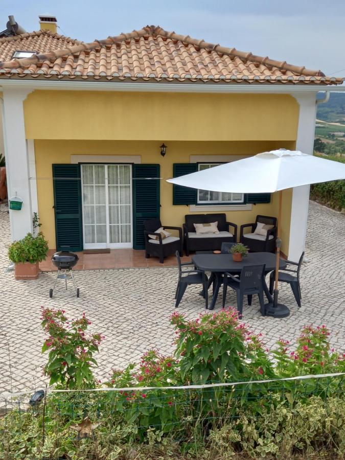 Casinha De Ferias No Campo - Quintinha Dos Cavalos - Arruda Dos Vinhos Sabugos Luaran gambar