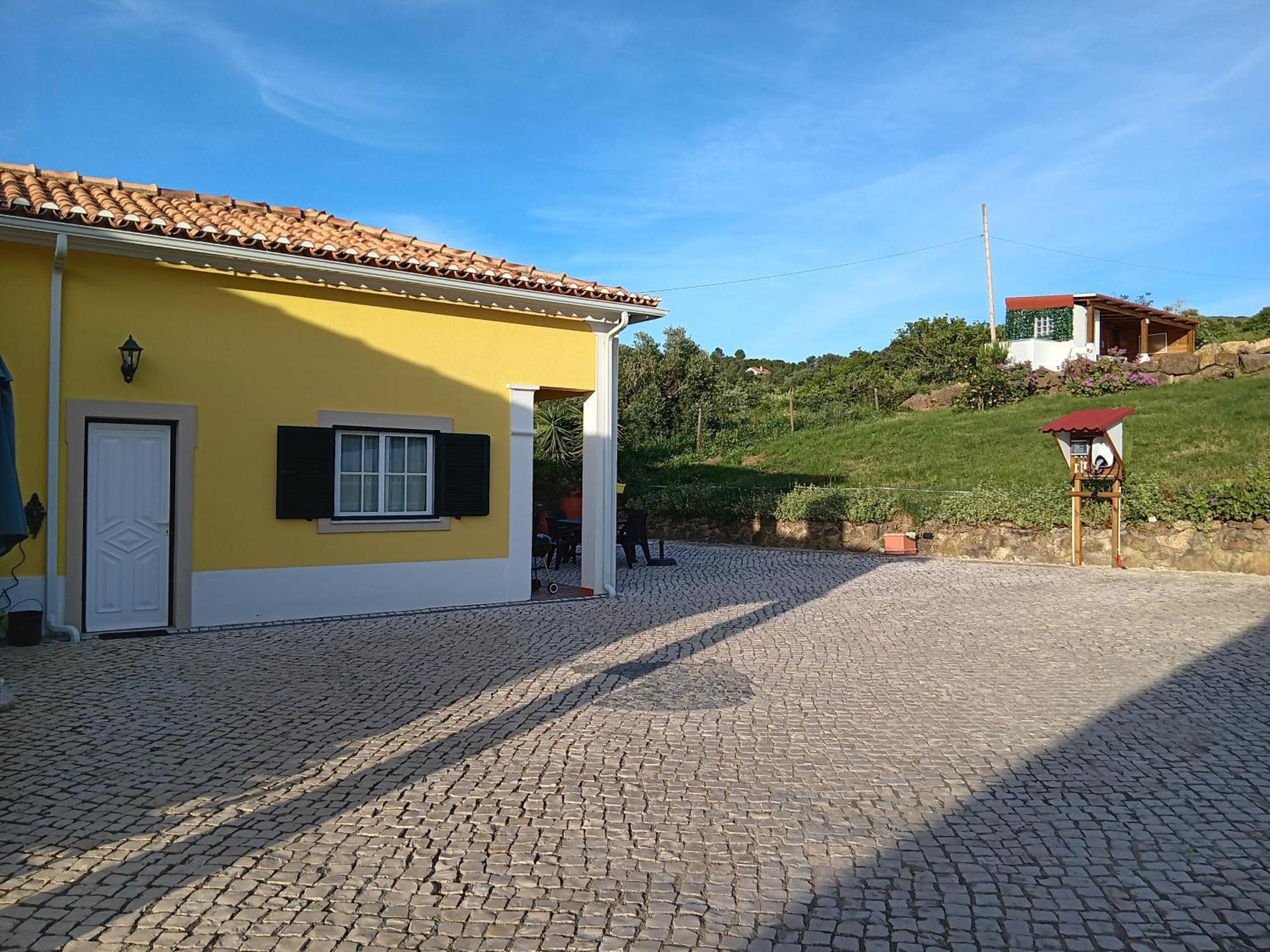 Casinha De Ferias No Campo - Quintinha Dos Cavalos - Arruda Dos Vinhos Sabugos Luaran gambar